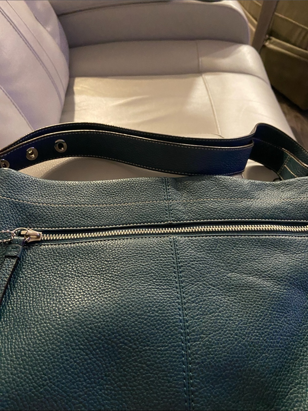 Coach Bag - Picture 3 of 7